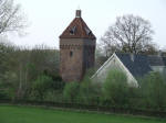 Toegangstoren voormalig kasteel Poelwijk